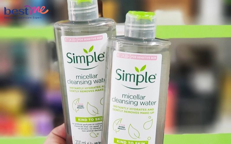review-chi-tiet-nuoc-tay-trang-simple-micellar-cleansing-water-tu-a-z-2 Review chi tiết nước tẩy trang Simple Micellar Cleansing Water từ A-Z - 2