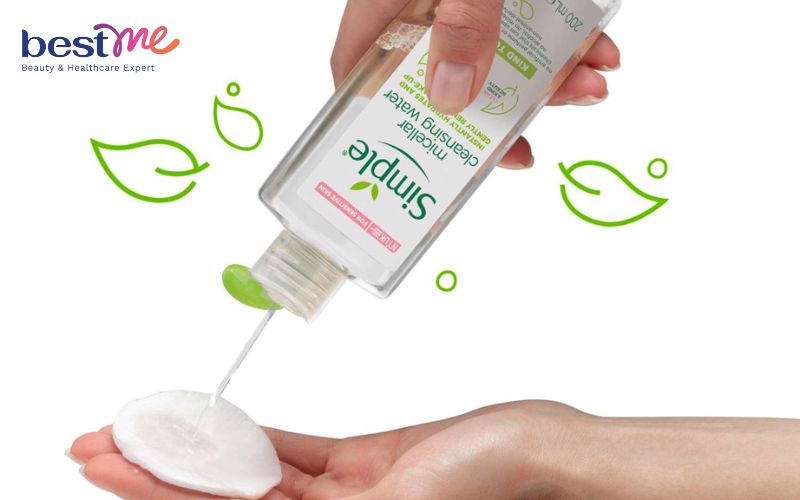 review-chi-tiet-nuoc-tay-trang-simple-micellar-cleansing-water-tu-a-z-4 Review chi tiết nước tẩy trang Simple Micellar Cleansing Water từ A-Z - 4