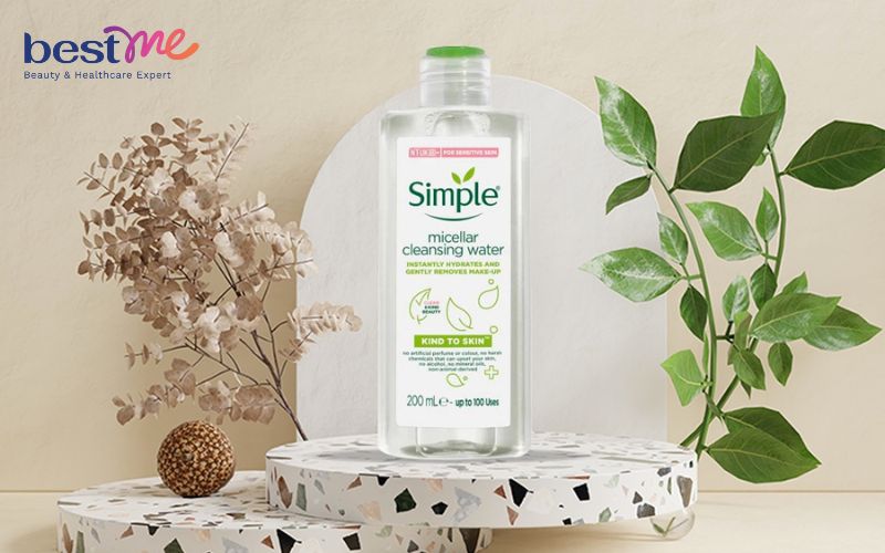 review-chi-tiet-nuoc-tay-trang-simple-micellar-cleansing-water-tu-a-z-6 Review chi tiết nước tẩy trang Simple Micellar Cleansing Water từ A-Z - 6