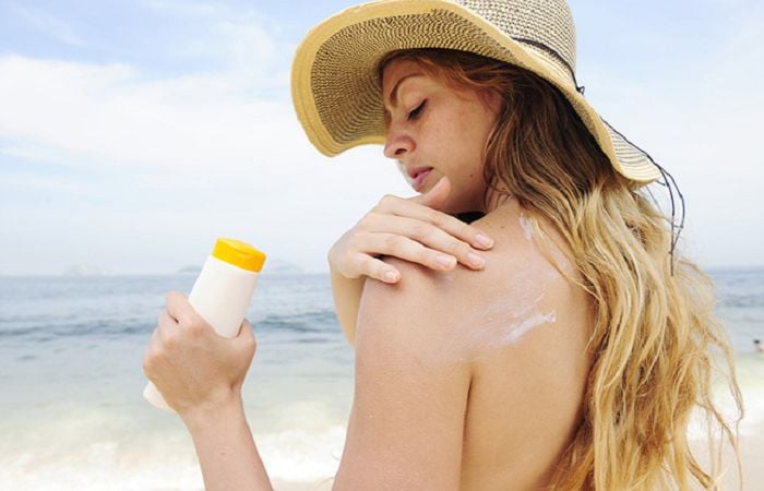 Lựa chọn kem chống nắng cho body có chỉ số SPF càng cao càng tốt