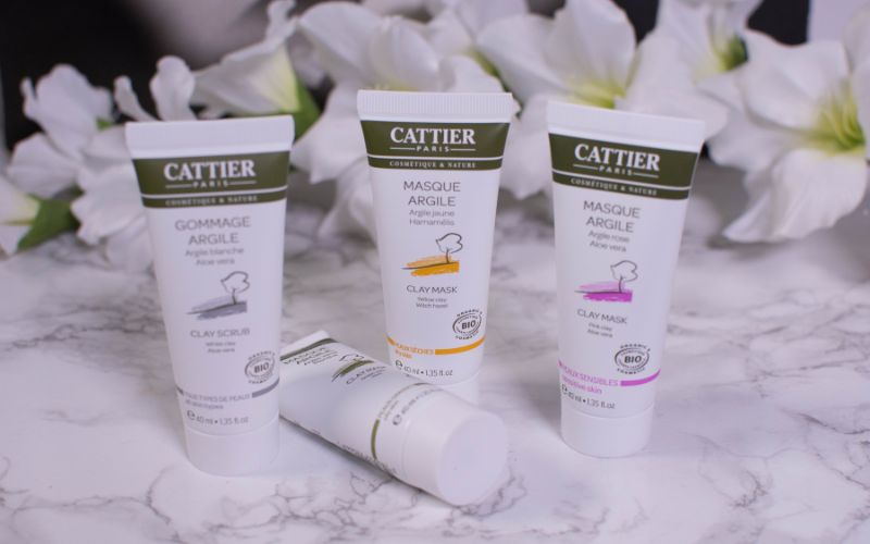 review-mat-na-dat-set-cattier-tat-ca-cac-mau-co-tot-khong-1 REVIEW mặt nạ đất sét Cattier tất cả các màu có tốt không? - 1