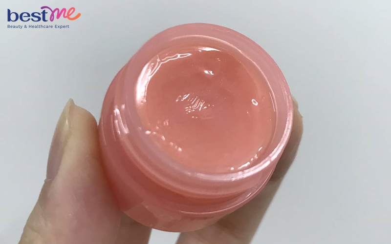 review-mat-na-ngu-moi-carenel-lip-sleeping-lam-hong-moi-3 Review mặt nạ ngủ môi Carenel Lip Sleeping làm hồng môi - 3