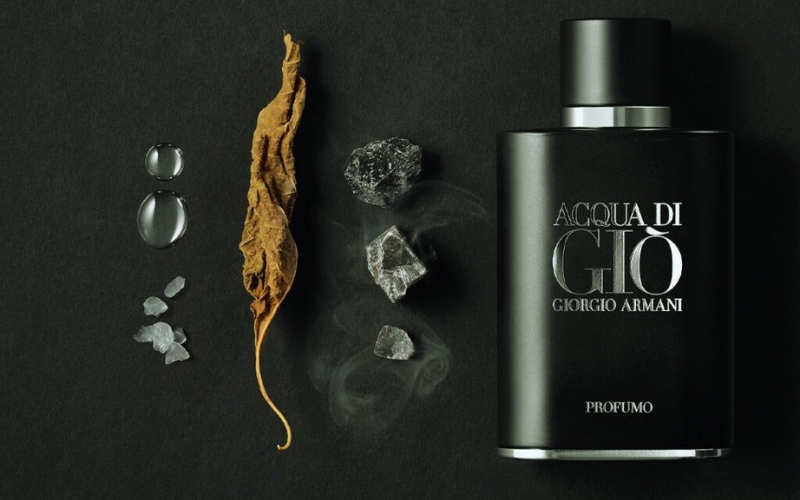 review-mui-huong-nuoc-hoa-gio-den-mui-huong-manh-me-1 Review mùi hương nước hoa Giò đen mùi hương mạnh mẽ - 1