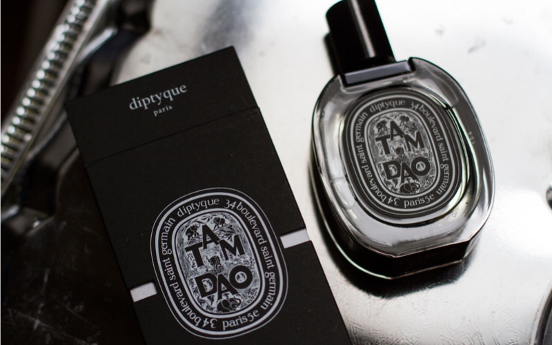 review-nuoc-hoa-tam-dao-diptyque-edp-moi-nhat-2024-1 Review nước hoa Tam Dao Diptyque EDP mới nhất 2024 - 1