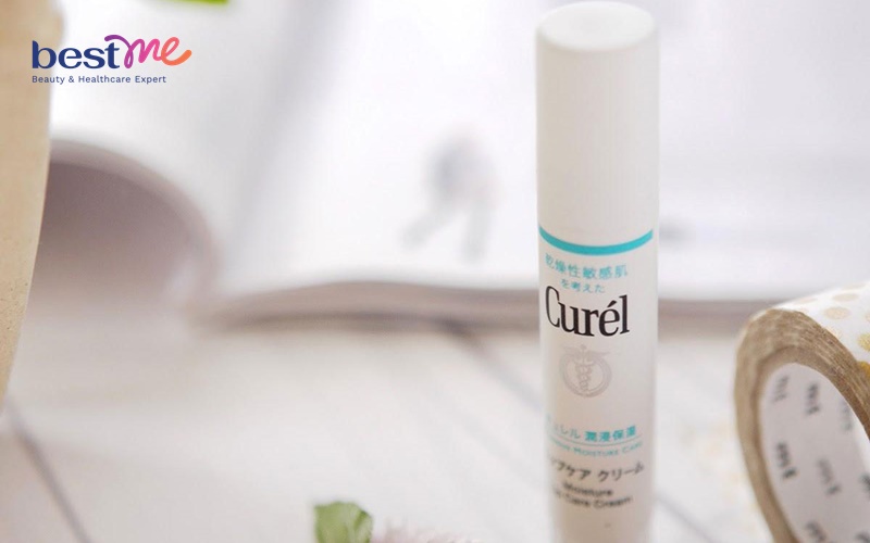 review-son-duong-curel-co-mau-va-khong-mau-cua-nhat-7 Review son dưỡng Curel có màu và không màu của Nhật - 7