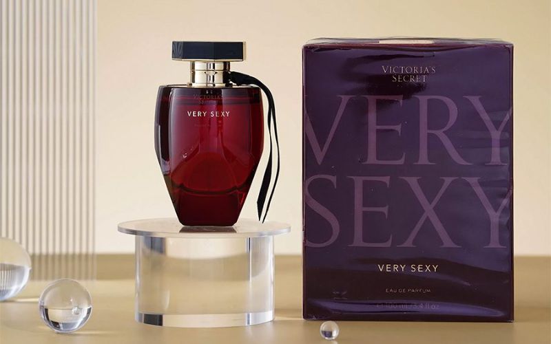 review-top-10-nuoc-hoa-victoria-secret-huong-thom-cuon-hut-cho-nu-gioi-9 Review top 10+ nước hoa Victoria Secret hương thơm cuốn hút cho nữ giới - 9