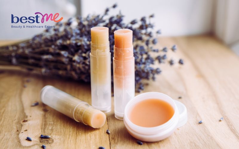 review-top-10-son-duong-moi-nut-ne-tot-nhat-2023-1 Review top 10 son dưỡng môi nứt nẻ tốt nhất 2023 - 1