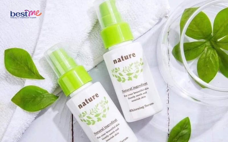 Serum trắng da của Nhật Nature Whitening Serum chứa thành phần vitamin C làm sáng da hiệu quả