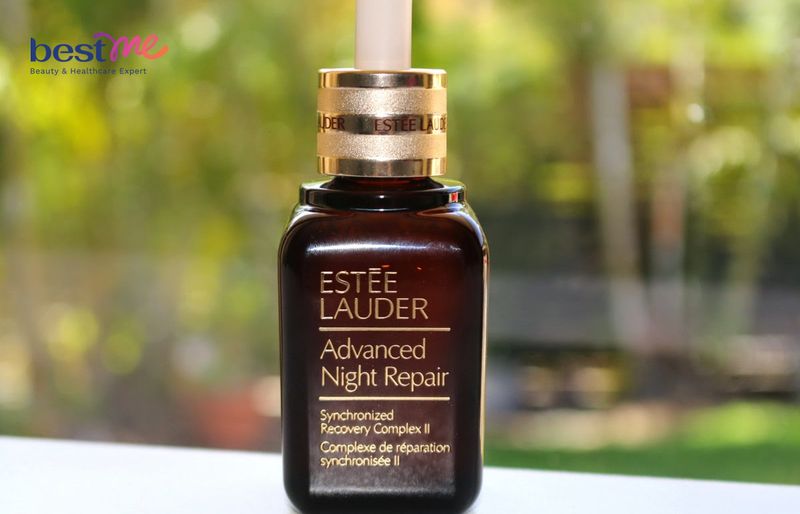 Thiết kế hũ đựng màu nâu sang trọng của serum Estee Lauder