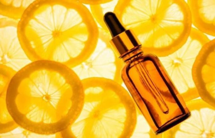 Serum vitamin C mang lại rất nhiều hiệu quả trong làm đẹp