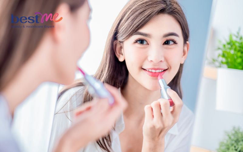 son-duong-cle-de-peau-beaute-lip-glorifie-co-nhung-mau-nao-co-nen-mua-khong-5 Son dưỡng Clé De Peau Beauté Lip Glorifie có những màu nào? Có nên mua không? - 5