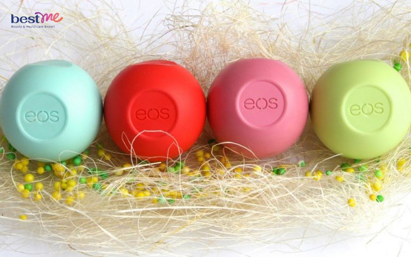 son-trung-duong-moi-eos-lip-balm-co-tot-khong-gia-bao-nhieu-1 Son trứng dưỡng môi EOS Lip Balm có tốt không? Giá bao nhiêu? - 1