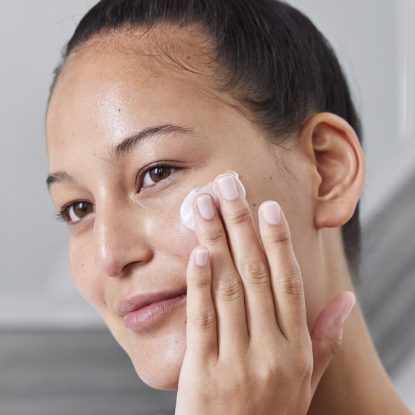 3 thành phần vàng trong làng kem dưỡng ẩm da mặt - 5