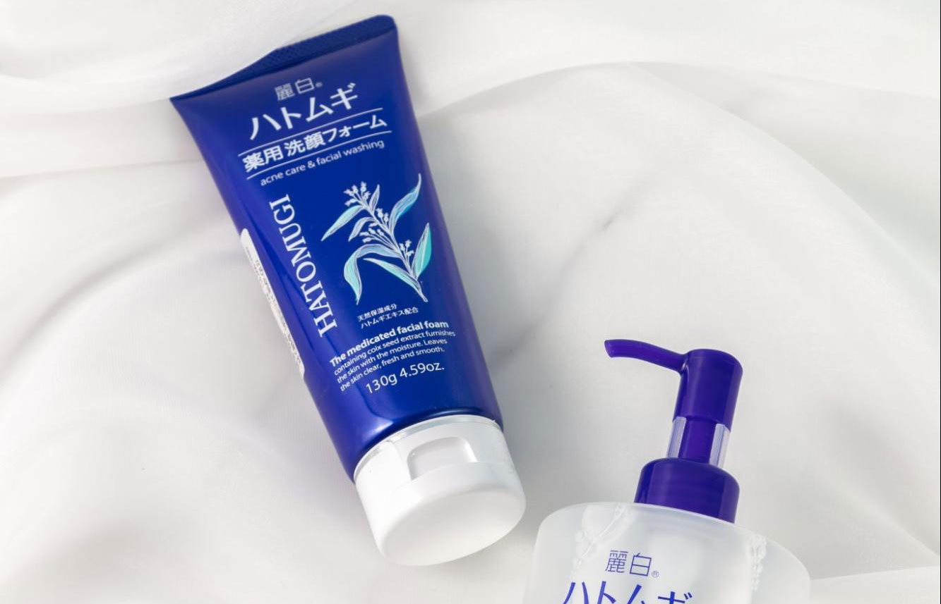 Sữa rửa mặt ngừa mụn Reihaku Hatomugi Acne Care & Facial Washing