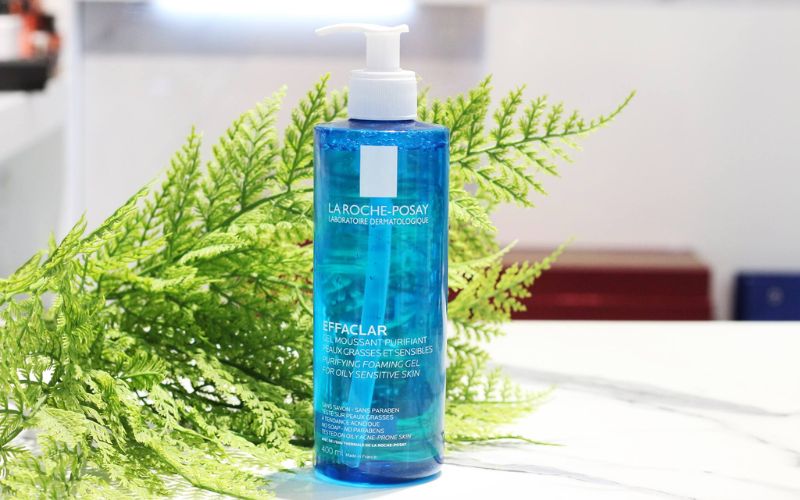 La Roche-Posay Effaclar Purifying Foaming Gel được thiết kế dành riêng cho làn da dầu