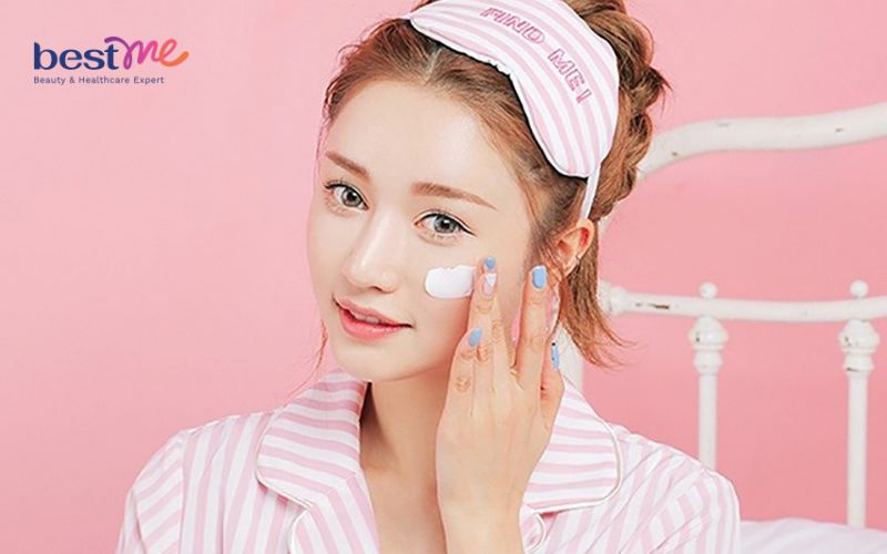 Tại sao bôi kem chống nắng bị vón cục? Hướng dẫn cách bôi đúng - 8