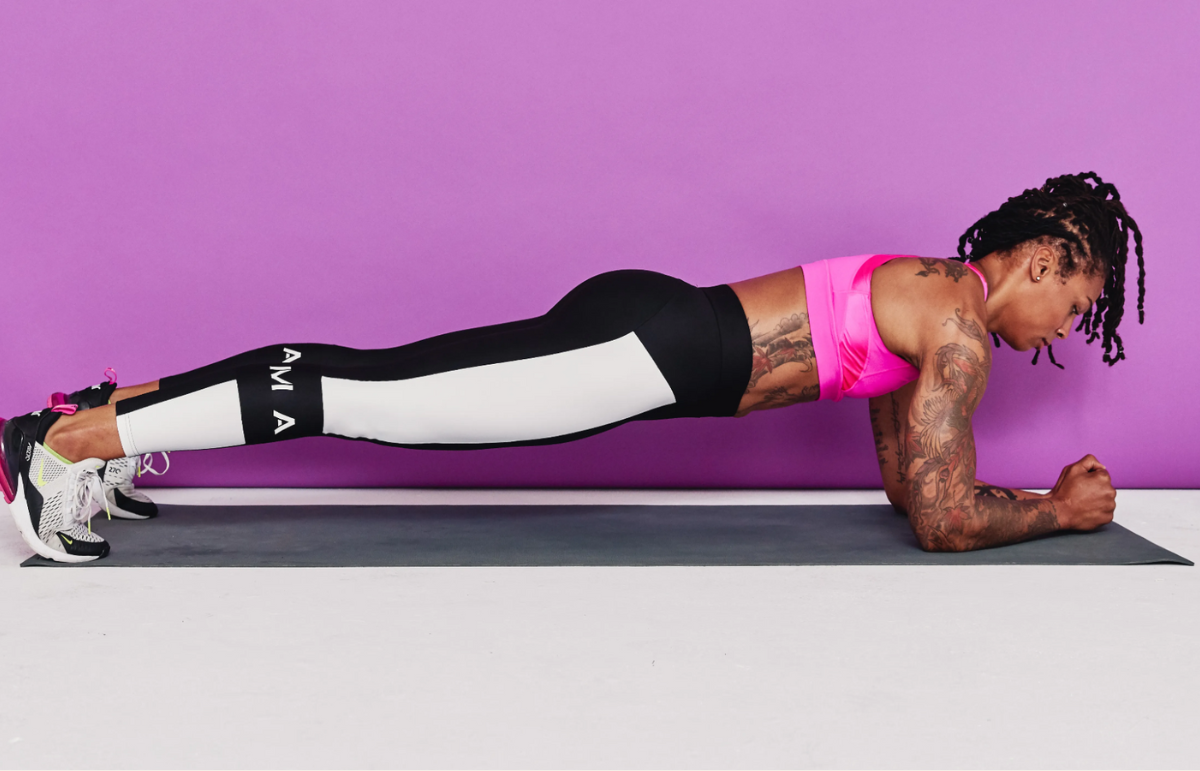 Bài tập plank không chỉ giúp bạn có vòng eo săn chắc mà còn có thể giúp giảm mỡ toàn thân