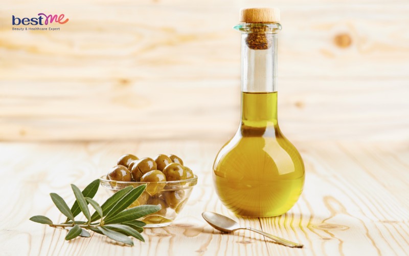 Dầu olive trong thành phần mỹ phẩm DHC chứa nhiều chất chống oxy hóa