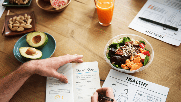 Chế độ ăn đặc biệt dành cho người bị mụn nội tiết từ chuyên gia - 4