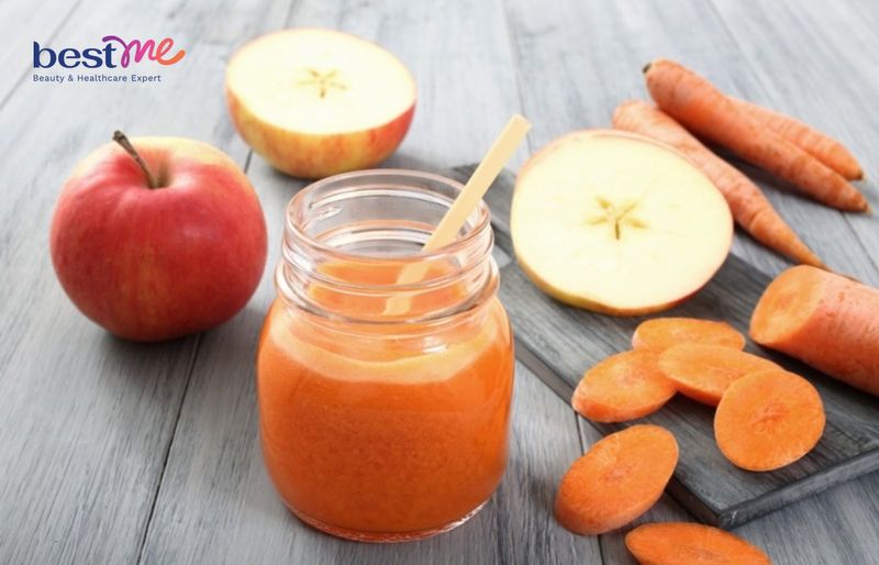 Detox chuối, cà rốt và táo giúp bạn giảm cân hiệu quả.