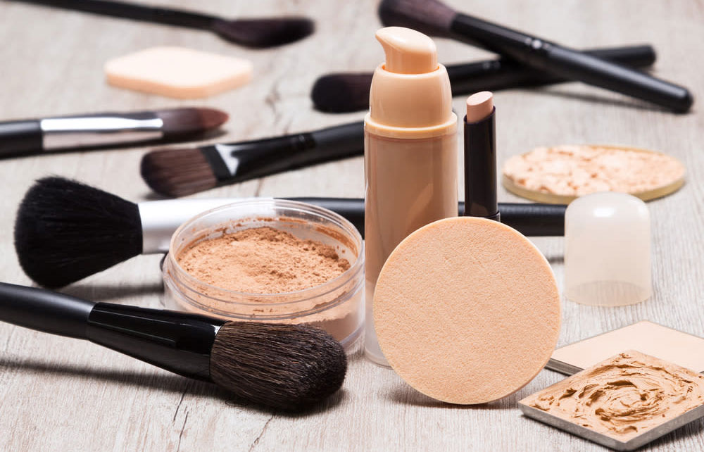  Kem nền dạng lỏng và kem nền dạng phấn