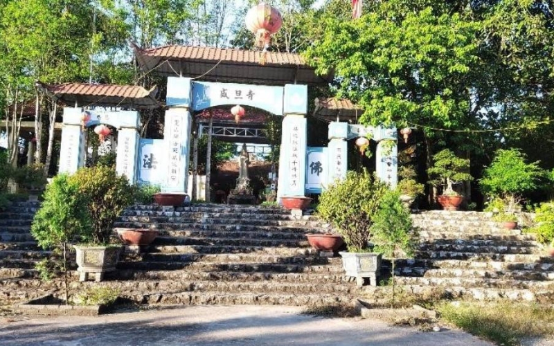 tim-hieu-10-ngoi-chua-thai-nguyen-noi-tieng-dep-va-thieng-4 Tìm hiểu 10 ngôi chùa Thái Nguyên nổi tiếng đẹp và thiêng - 4