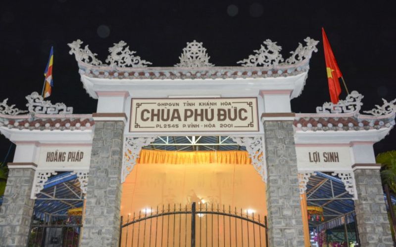 tim-hieu-17-chua-nha-trang-noi-tieng-dep-linh-thieng-nhat-14 Tìm hiểu 17 chùa Nha Trang nổi tiếng đẹp linh thiêng nhất - 14