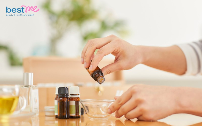 tinh-dau-va-nuoc-hoa-khu-mui-co-the-loai-nao-tot-hon-1 Tinh dầu và nước hoa khử mùi cơ thể: Loại nào tốt hơn? - 1