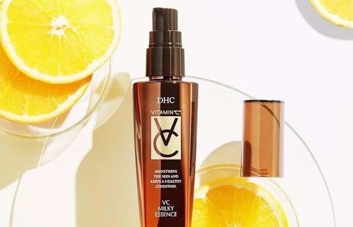 Tinh chất vitamin C dưỡng da DHC VC Milky Essence