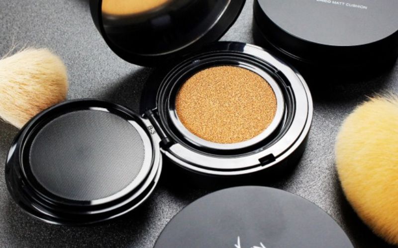 top-13-cushion-cho-da-mun-che-khuyet-diem-tot-dang-dung-nhat-2 TOP 13 cushion cho da mụn che khuyết điểm tốt đáng dùng nhất - 2