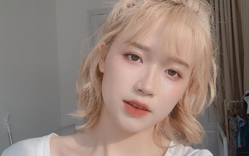 top-15-mau-toc-sang-da-cho-nu-trang-bat-tong-cuc-xinh-update-2024-13 TOP 15 màu tóc sáng da cho nữ trắng bật tông cực xinh [Update 2024) - 13