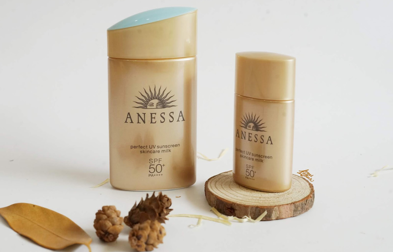 Sữa chống nắng cho da dầu Anessa Perfect UV Skincare Milk