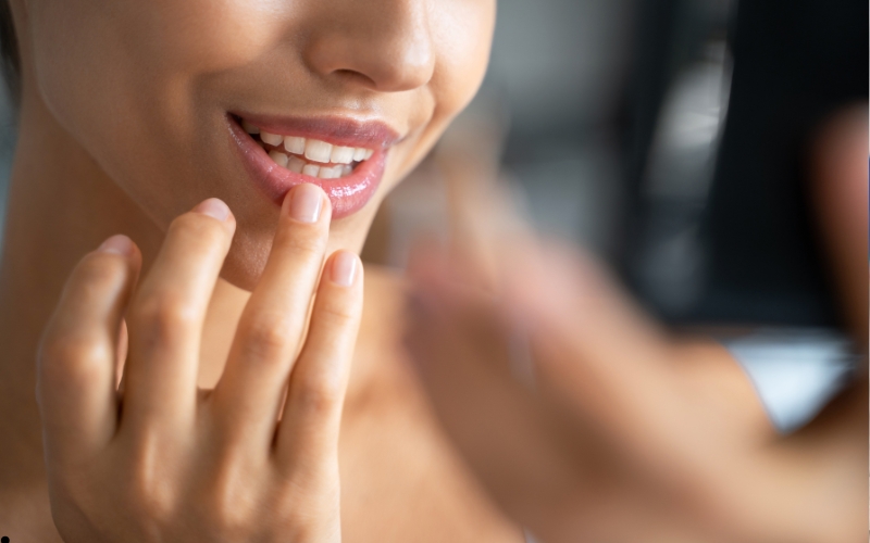 Các cách chăm sóc và lưu ý tránh bị thâm môi