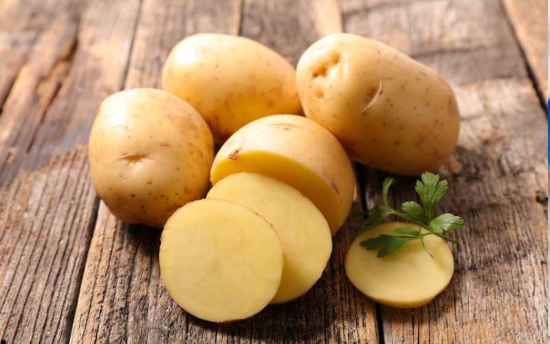 Trị thâm môi tại nhà bằng khoai tây