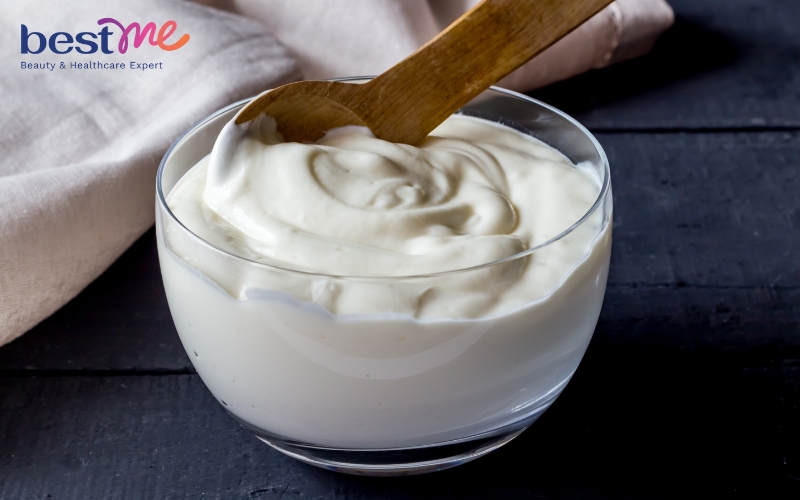 8 cách ủ tóc bằng sữa chua đơn giản cho tóc bóng mượt, chắc khỏe - 2