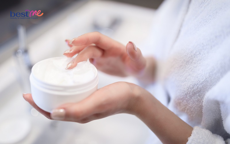 Làm trắng da cùng dầu gấc