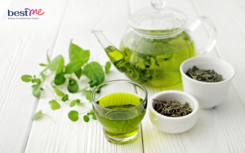 Uống gì để giảm cân? Trà xanh