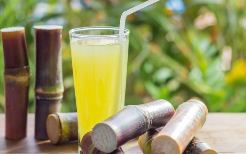 uong-nuoc-mia-co-noi-mun-khong-bi-quyet-uong-dep-da-nhat-1 Uống nước mía có nổi mụn không? Bí quyết uống đẹp da nhất - 1