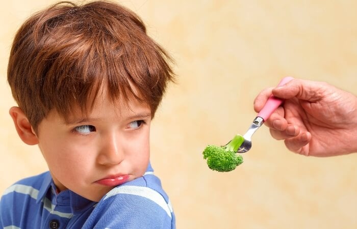 Trẻ biếng ăn có thể bổ sung vitamin tổng hợp