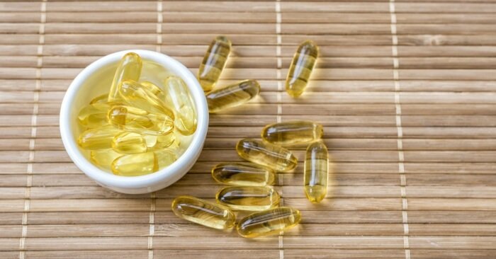 Vitamin E có dạng chất lỏng màu vàng, có khả năng chống oxy hóa cao