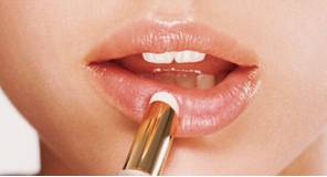 Các loại son dưỡng môi chiết xuất từ thiên nhiên tốt nhất hiện nay