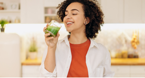 Top 7 công thức nước detox giảm cân đẹp da cấp tốc