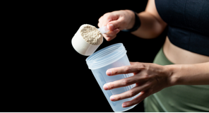 Whey protein: Khái niệm, công dụng, hướng dẫn bổ sung