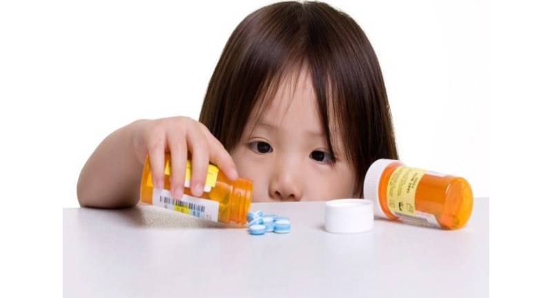 Chuyên gia giải đáp vitamin tổng hợp cho bé