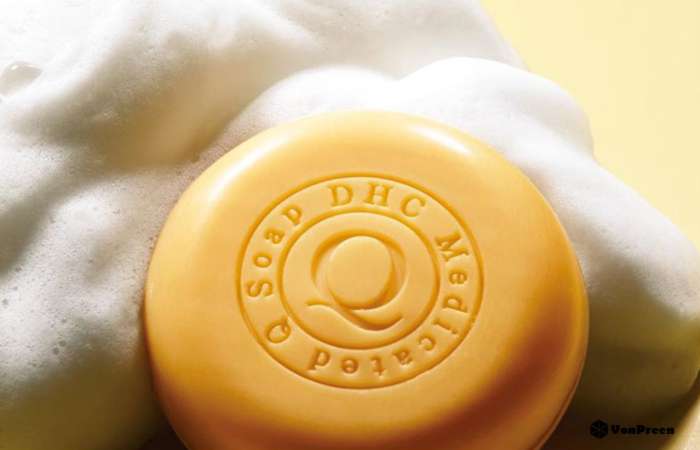 Xà bông rửa mặt DHC Q Soap